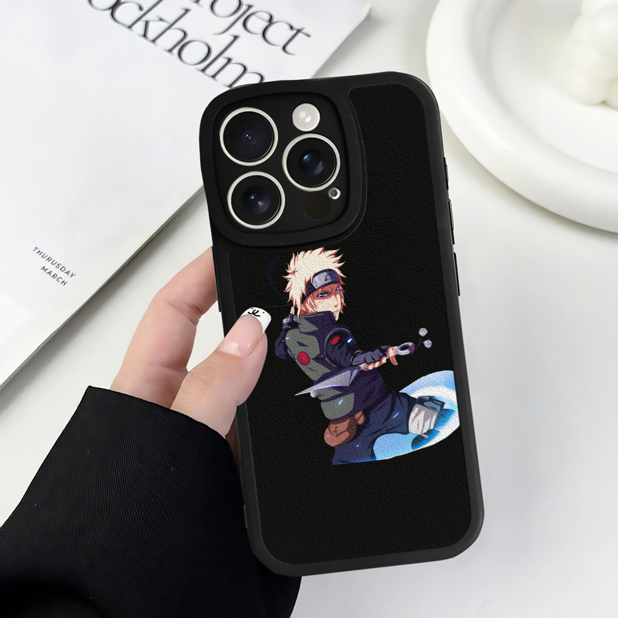 （画像用） NARUTO -ナルト- 波風 ミナト Namikaze Minato 【iPhone 16シリーズ対応】シリコンスマホケース（レザー調） 材質：シリコン
